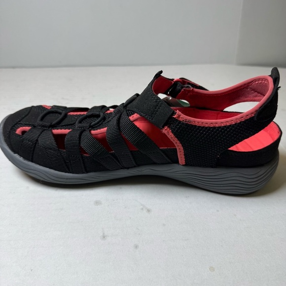 Baretraps Lakona Rebound Fisherman Sandals - Picture 7 of 10